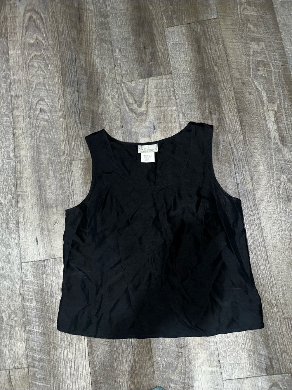 croft & barrow Black V-Neck Sleeveless Camisole
